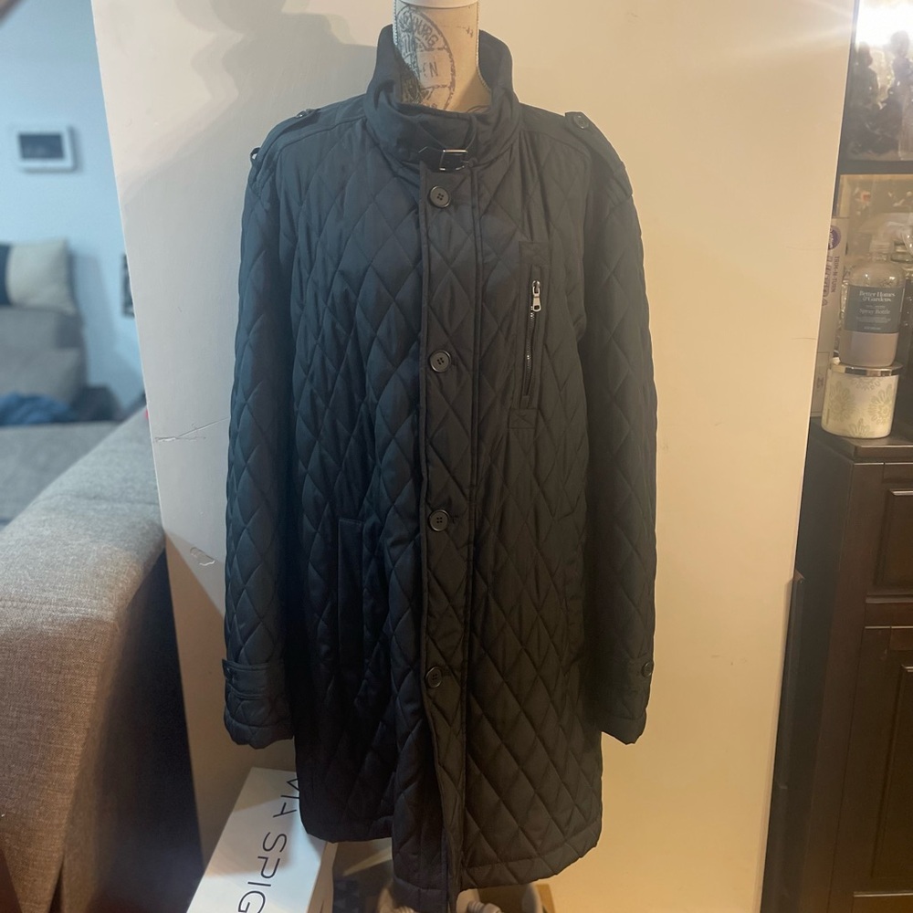 Men's Quilted Black Coat - Classic Lightweight Outerwear